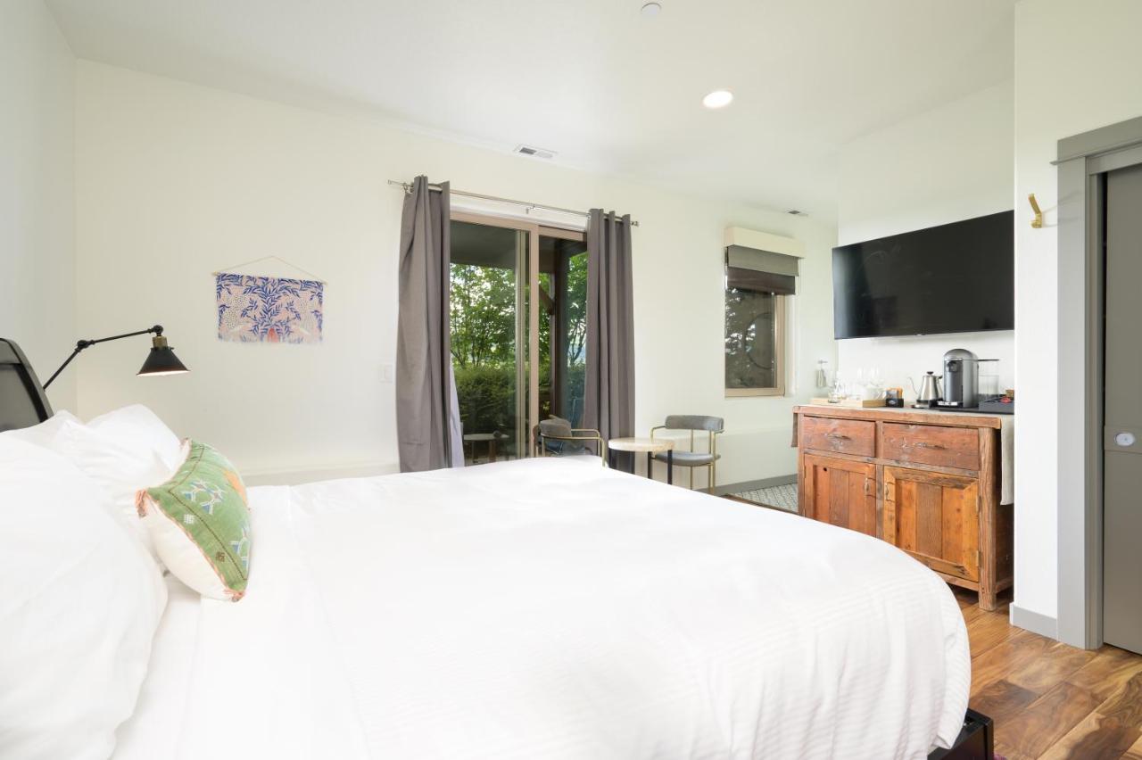 The Setting Inn Willamette Valley นิวเบิร์ก ภายนอก รูปภาพ